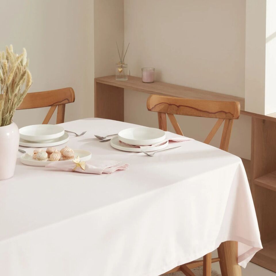 Karaca Home Caroline Dertsiz Masa Örtüsü Pudra