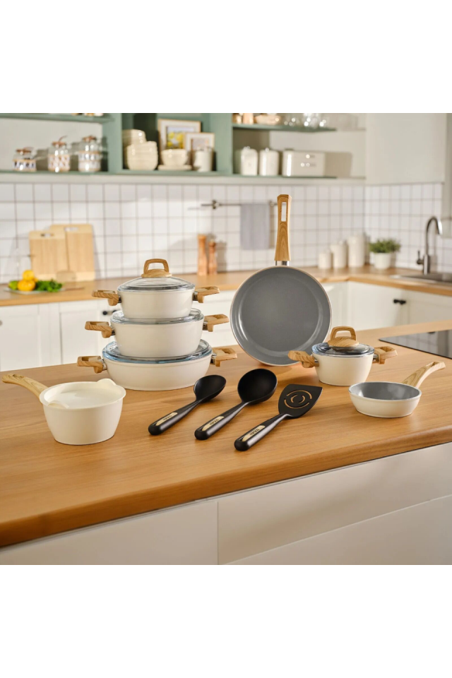 Karaca x Refika Swiss Crystal 15 Parça Tencere Seti Creamy