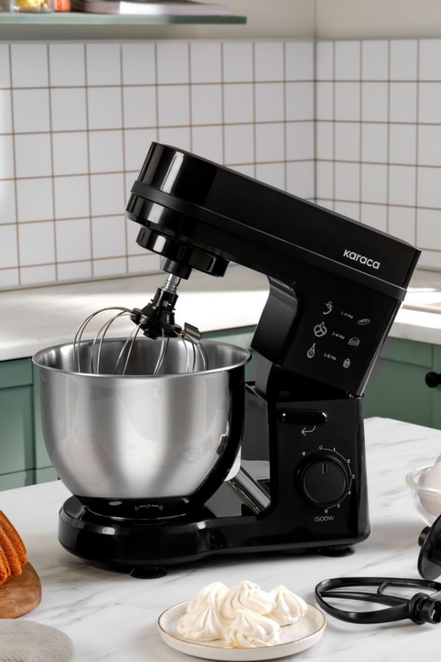 Karaca Maestrochef Stella Hamur Yoğurma Makinesi Siyah 1500W 5L