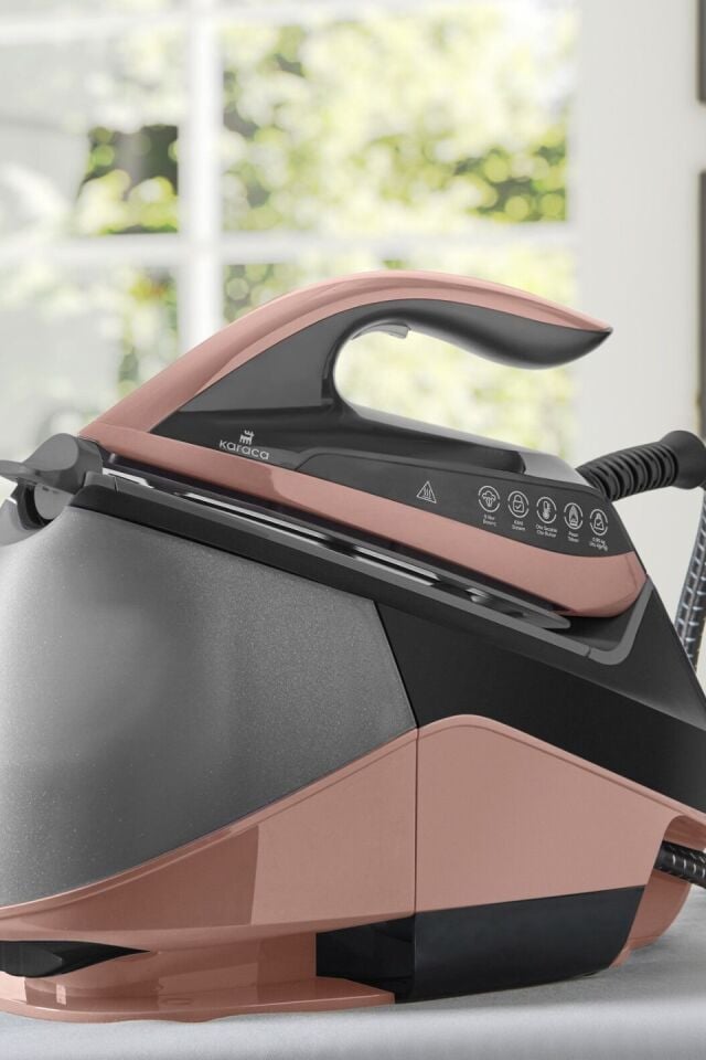 Karaca Vantuz Smart Touch Kazanlı Ütü Rosegold