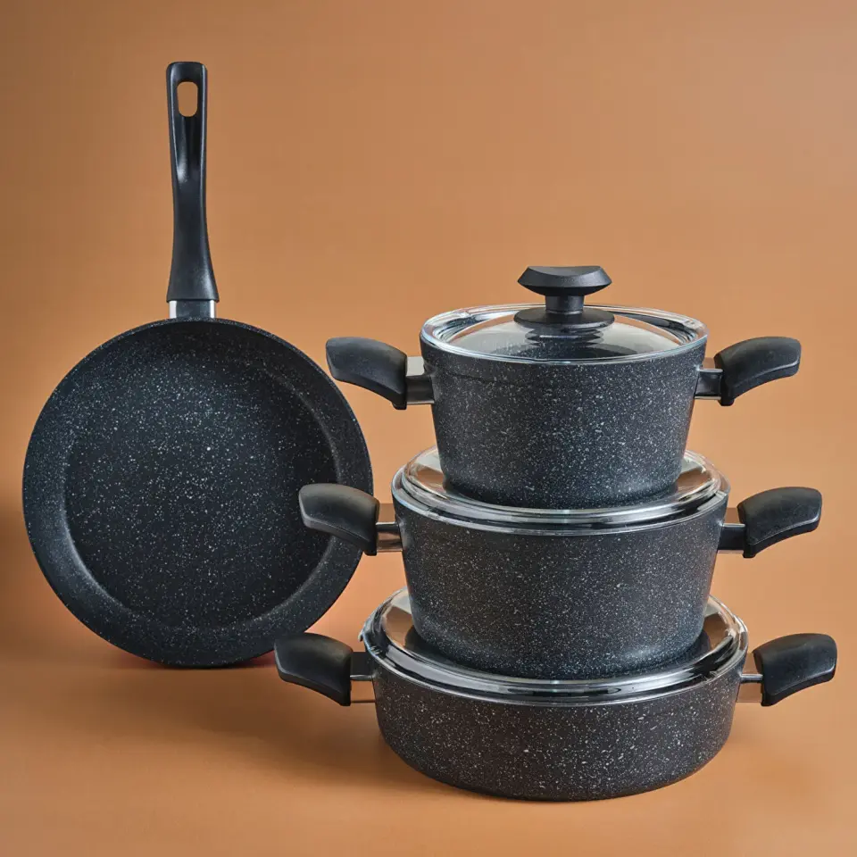 Karaca Biogranit Defne V2 7 Parça Tencere ve Tava Seti Siyah