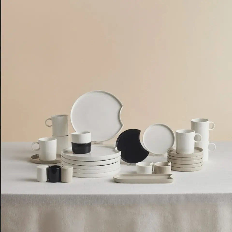 Karaca Red Carpet Collection X Hussein Chalayan Forever Bone Poly 28 Parça 6 Kişilik Kahvaltı Takımı