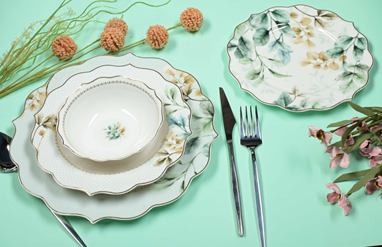 Canba Begonia 6 Kişilik 24 Parça Yemek Seti