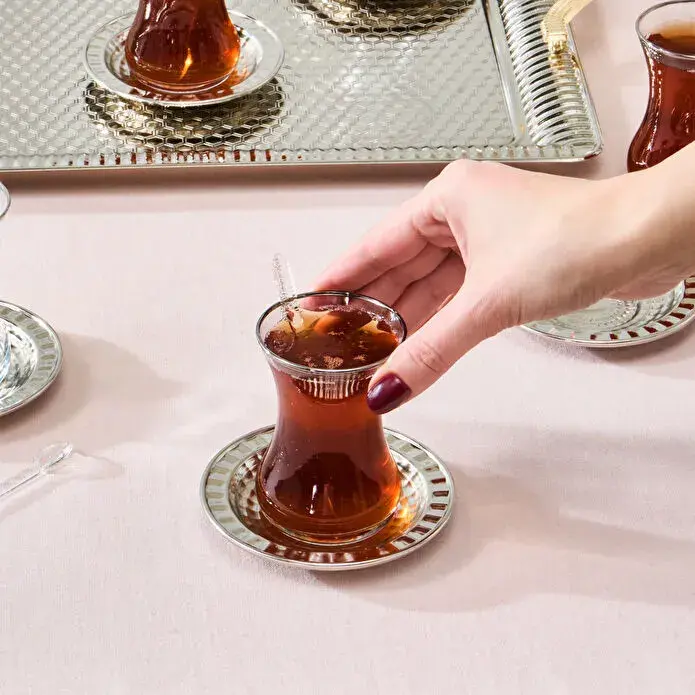 Karaca Nehir 19 Parça Çay Seti