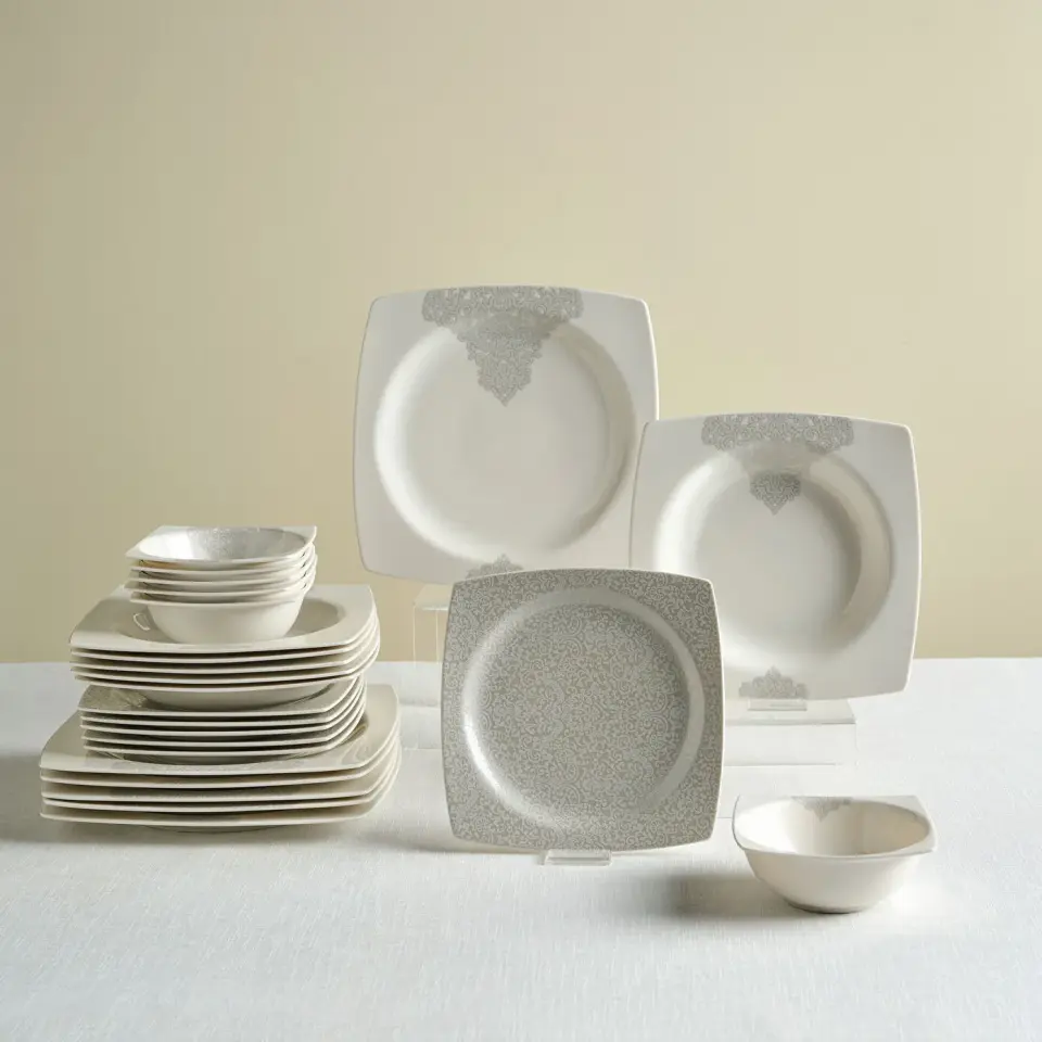 Karaca Square Bone Flava 24 Parça 6 Kişilik Yemek Takımı