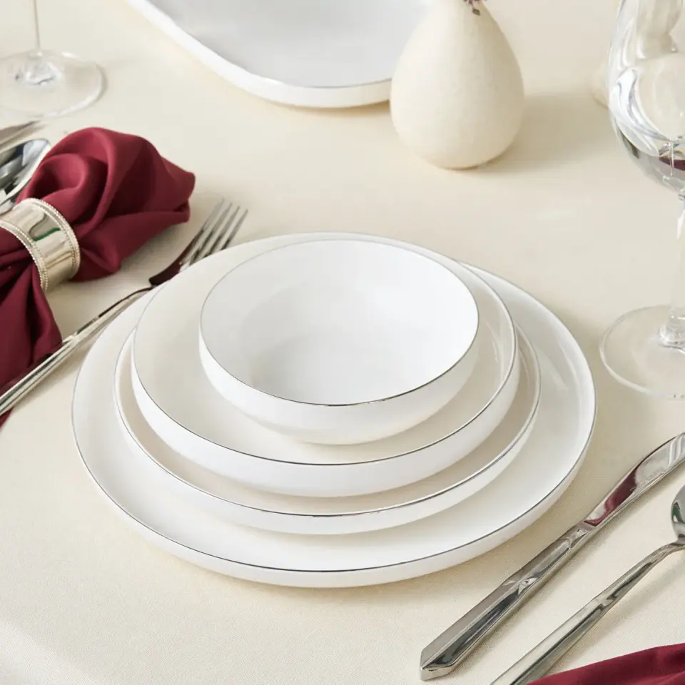 Karaca Stream Bone Saturn 53 Parça 12 Kişilik Yemek Takımı Platin