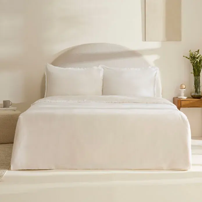 Karaca Home Ella Krep %100 Pamuk Püsküllü Çift Kişilik Nevresim Takımı Beyaz