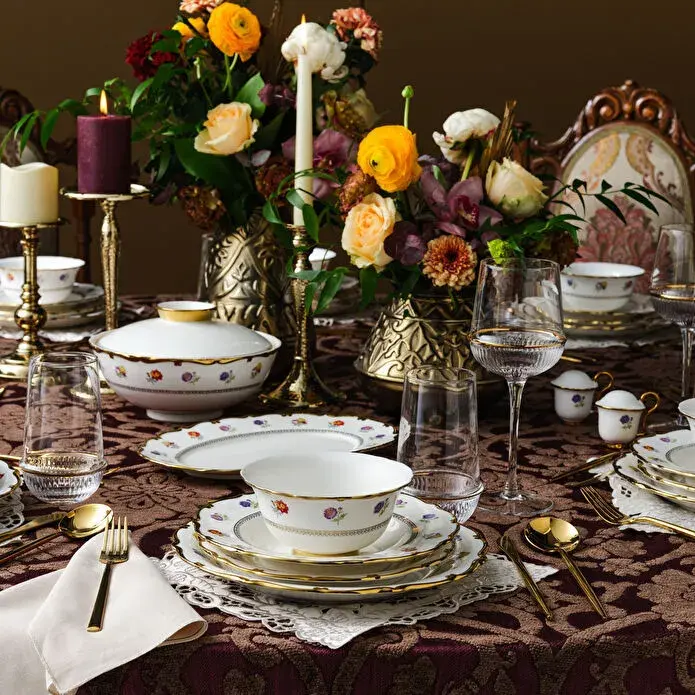 Karaca Royal Bone Diana 55 Parça 12 Kişilik Yemek Takımı Gold