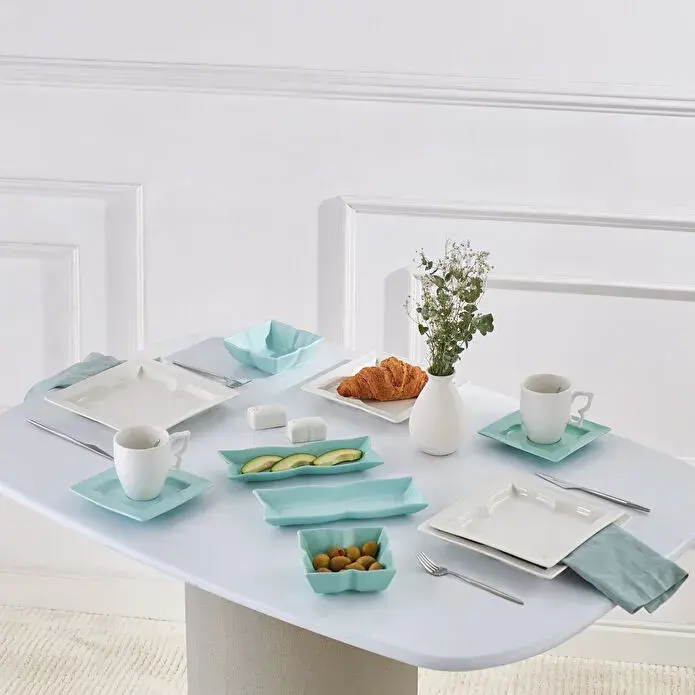 Karaca Winx Porselen 28 Parça 6 Kişilik Kahvaltı/Servis Takımı Yeşil