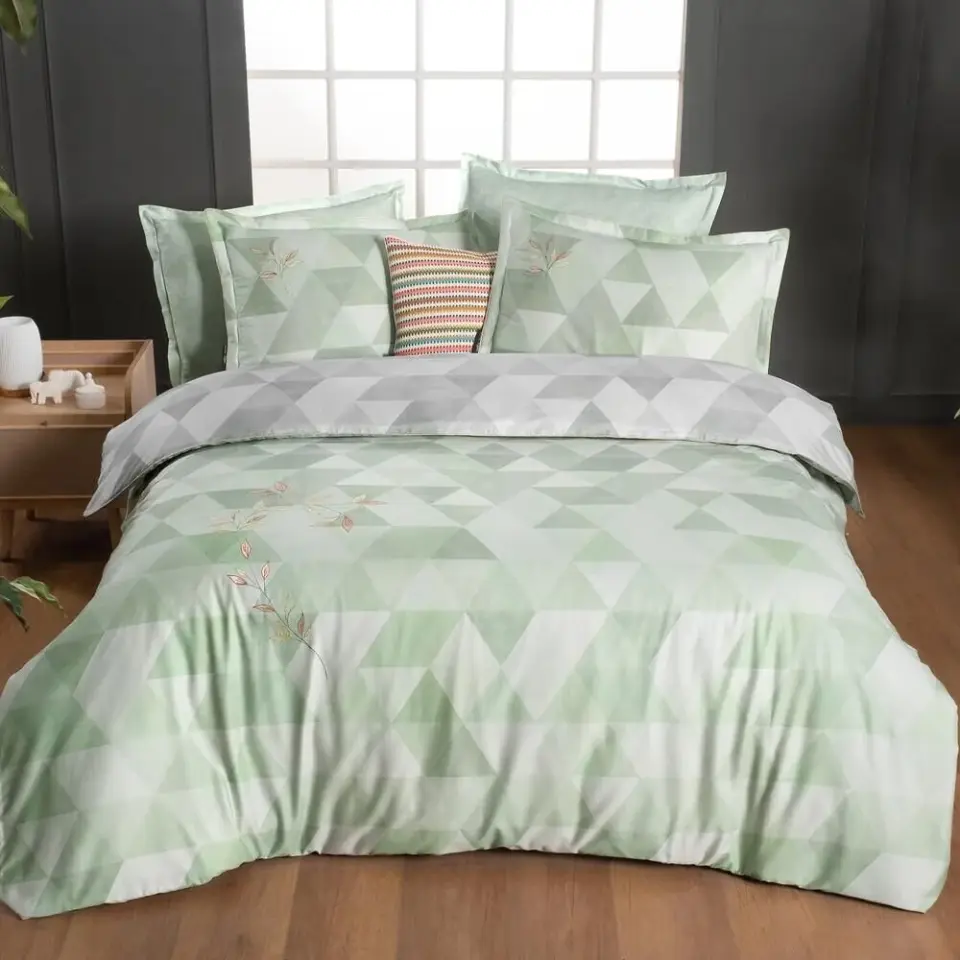 Sarev Peonia Saten Nevresim Takımı Çift Kişilik 4 Yastık Yeşil